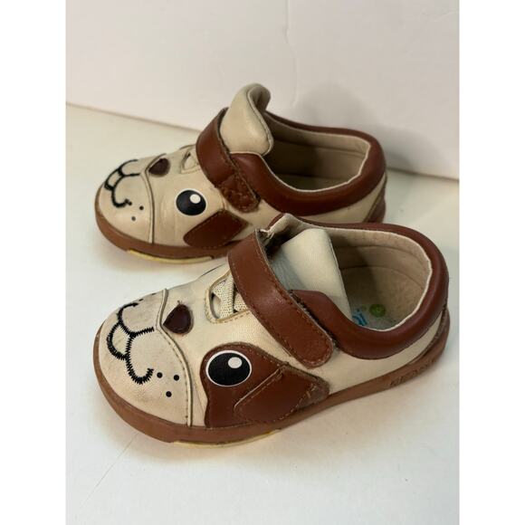 Kimi + Kai Toddler Boys Shoes Size 6 Puppy Dogs Dog Brown - Picture 2 of 5
